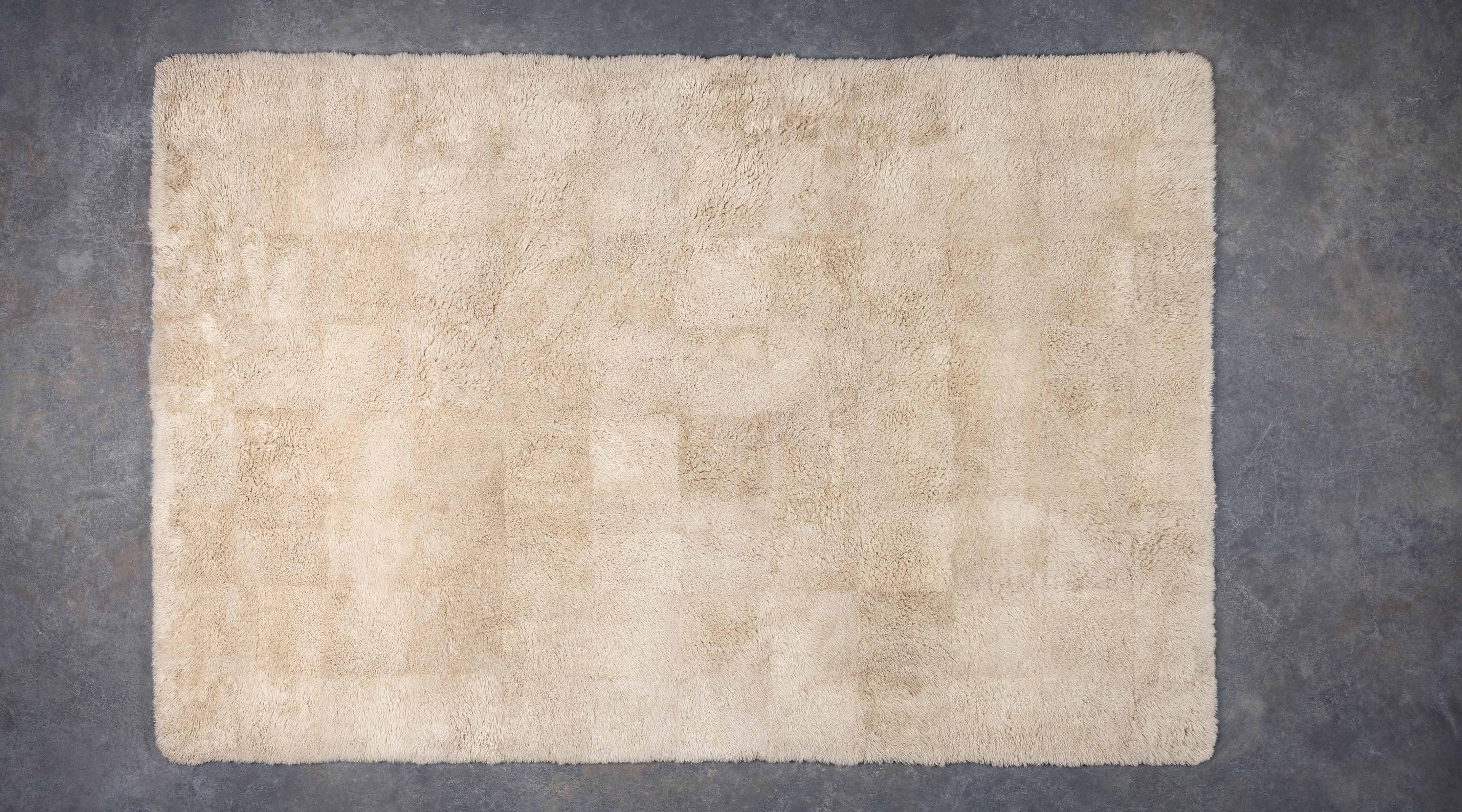 The Circle Floor Rug