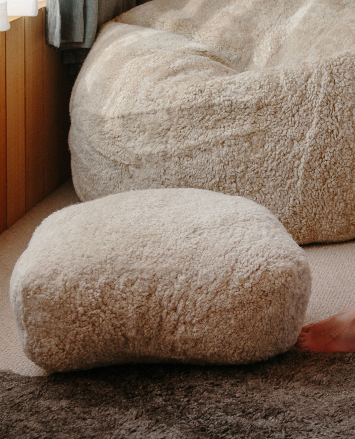 The Footstool